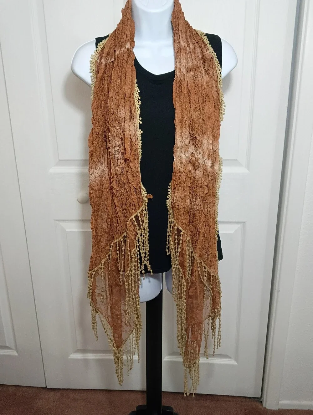 Browning Brown & Tan Lace Scarf with Cream Fringe Trim